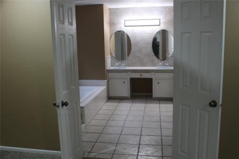 111 Trentwood Circle Victoria TX 77901