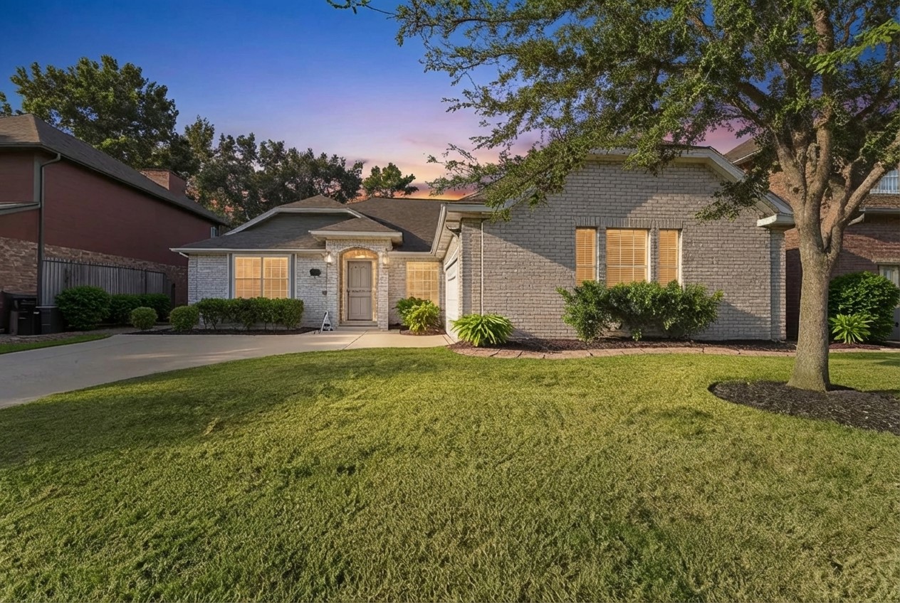 13751 Sablesprings Lane Houston TX 77014