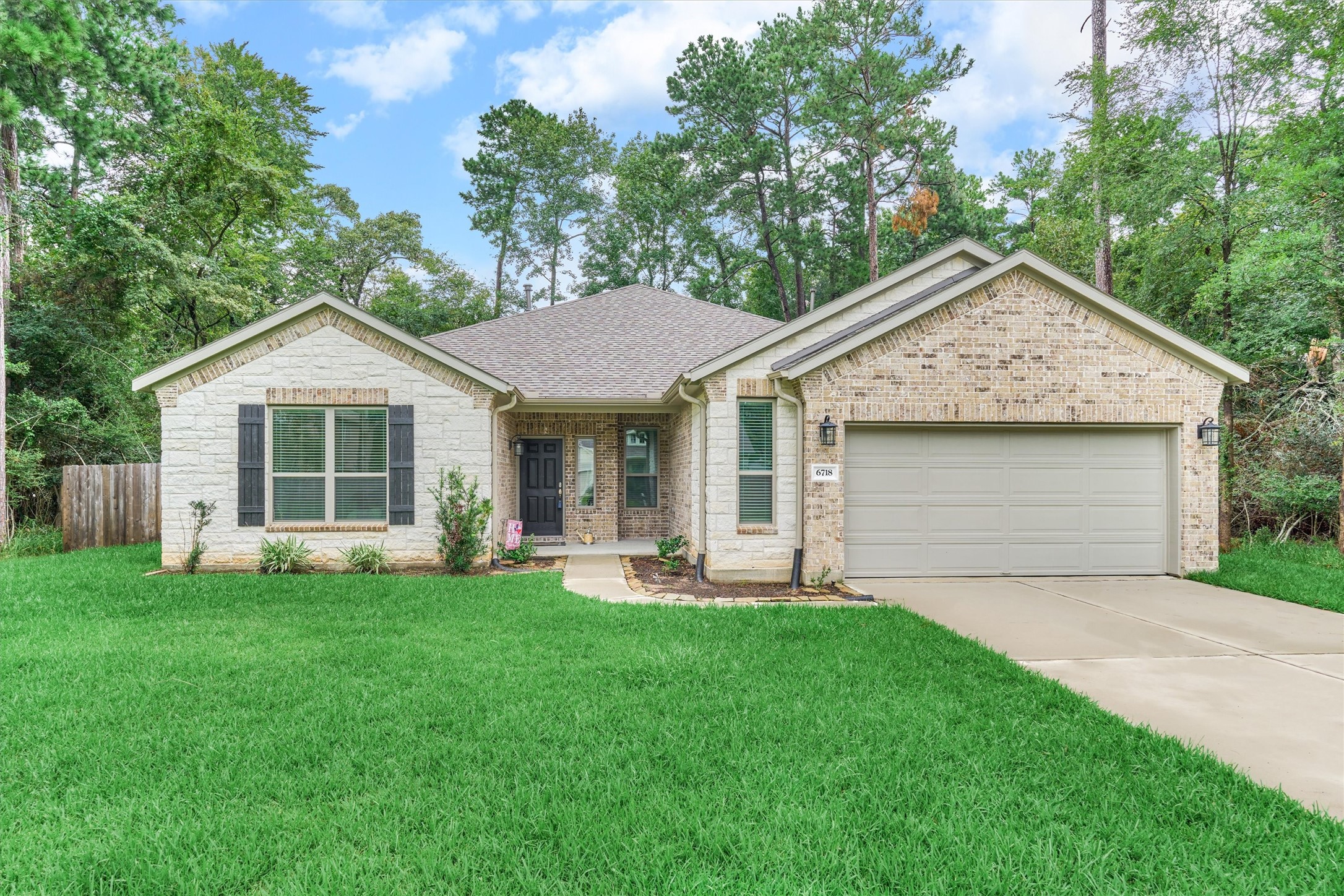 6718 Grant Drive Magnolia TX 77354