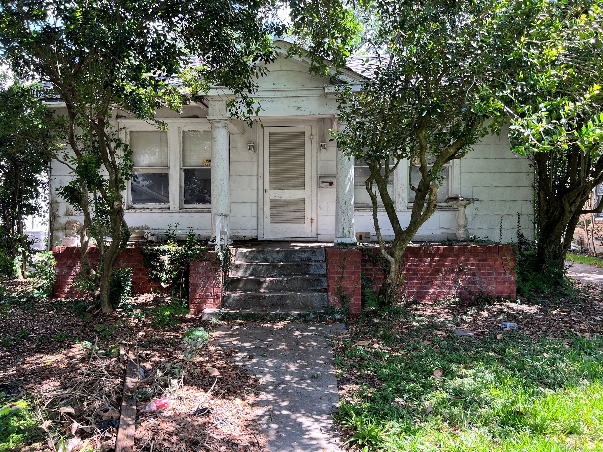 1620 W Main Street Houston TX 77006