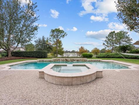 1704 Sandy Lake Drive Friendswood TX 77546