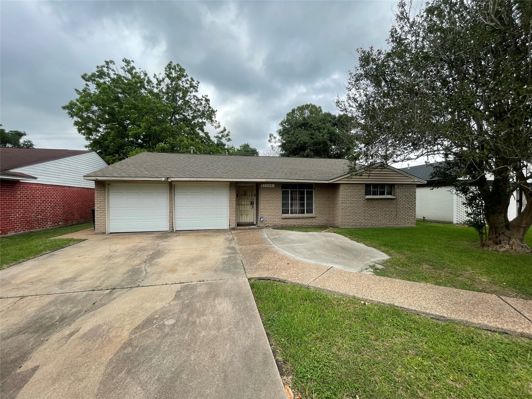 5704 W Airport Boulevard Houston TX 77035