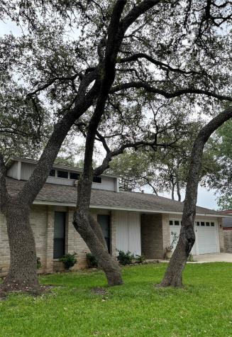 9318 Kings Cross Street San Antonio TX 78254