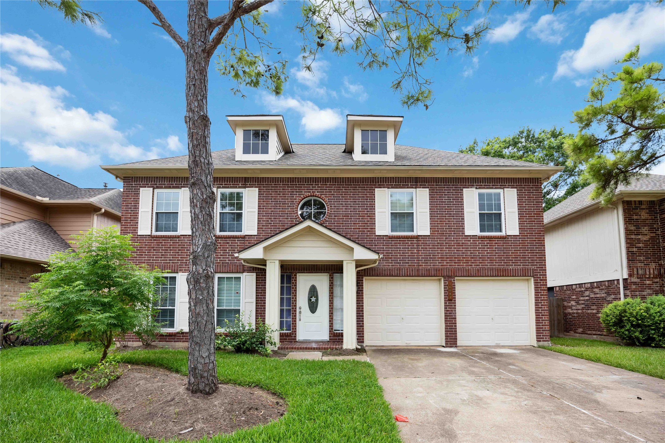 16442 Concord Falls Lane Sugar Land TX 77498
