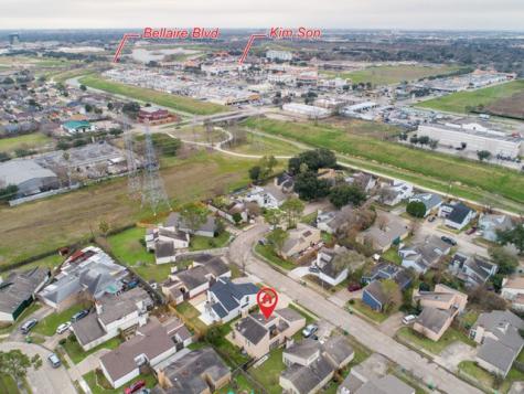 11030 Holworth Drive Houston TX 77072