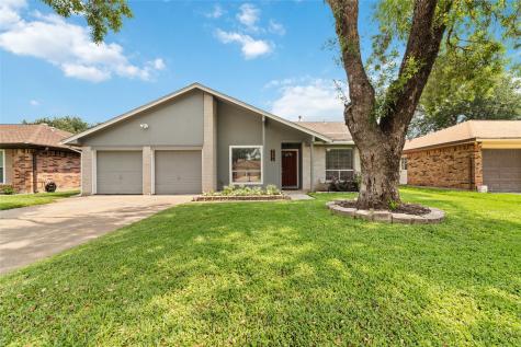 5806 Hoover Street Houston TX 77092