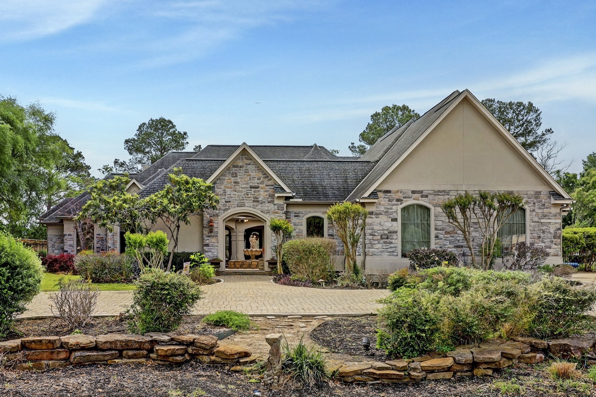 8019 Spring Village Drive Spring TX 77389