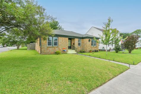 4801 Fannin Drive Galveston TX 77551