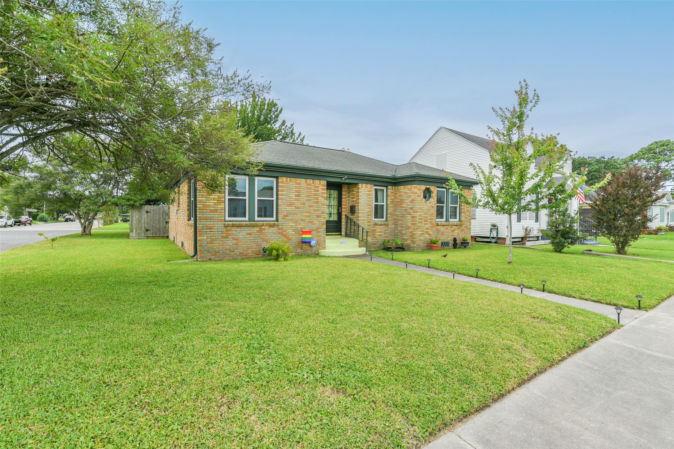4801 Fannin Drive Galveston TX 77551