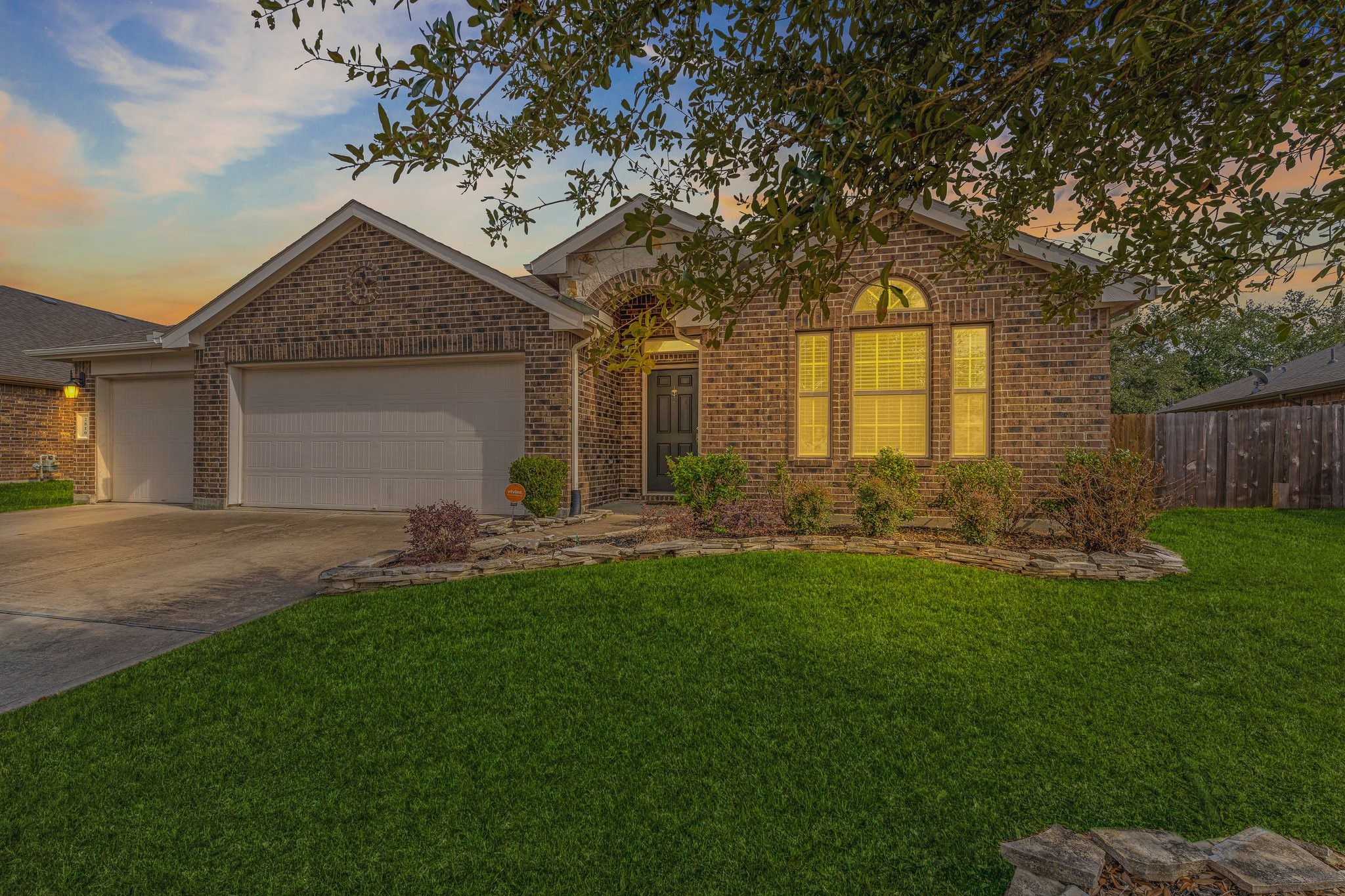 2810 Specklebelly Drive Baytown TX 77521