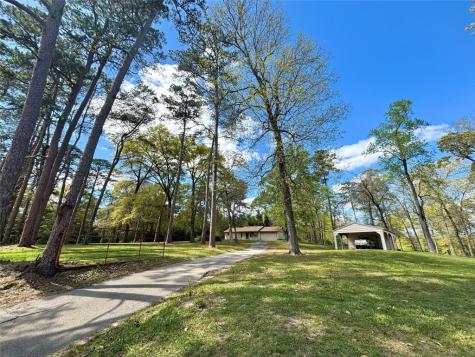 1733 Us Highway 190 E Woodville TX 75979