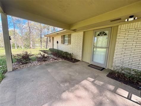 1733 Us Highway 190 E Woodville TX 75979