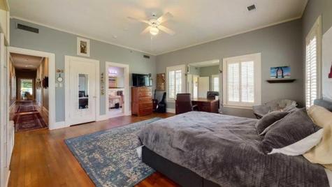 5975 Calder Avenue Beaumont TX 77706