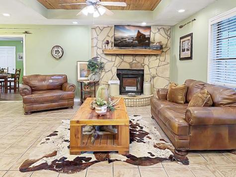 341 Red Wolf Lane Brookeland TX 75931