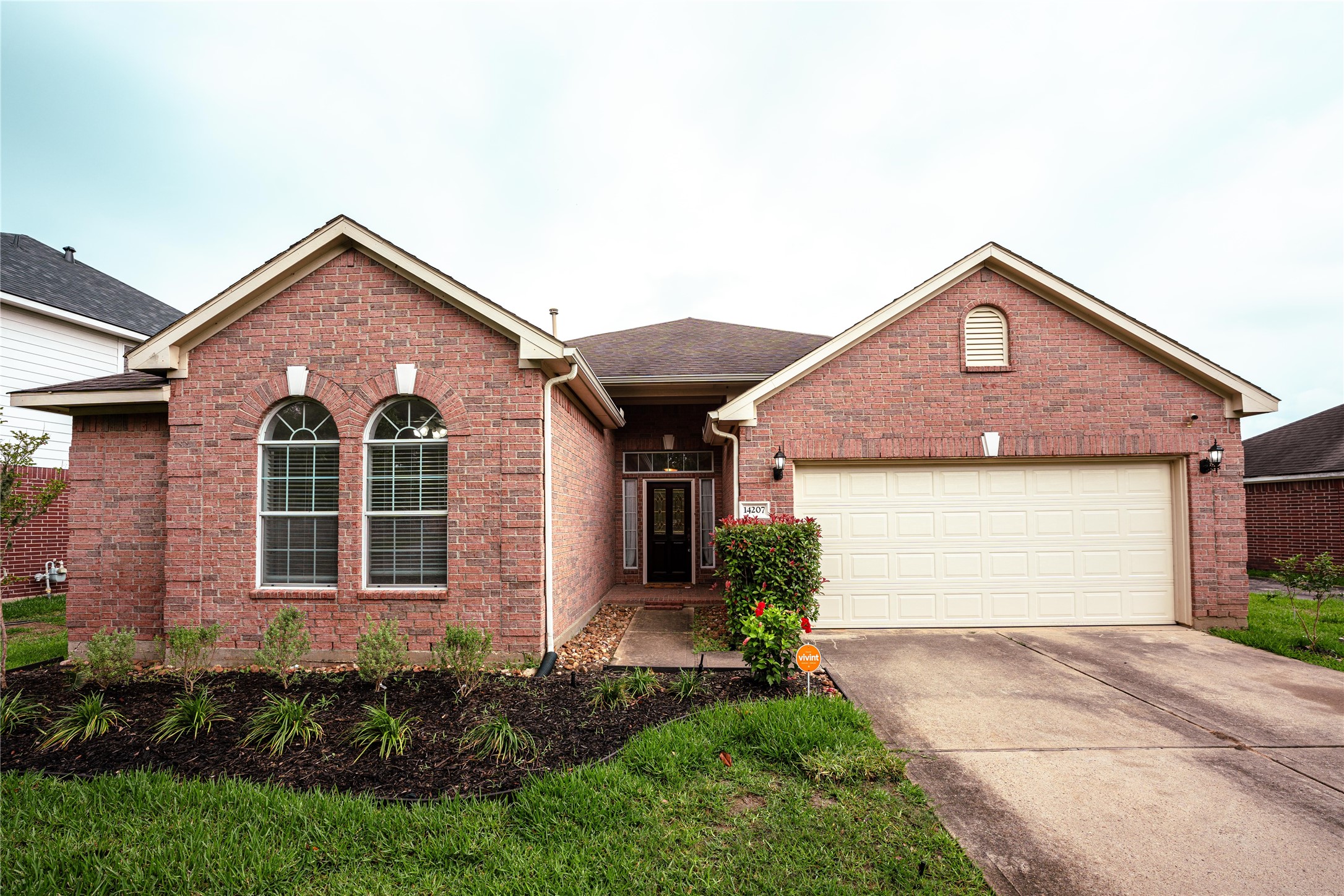 14207 Rolling Hills Lane Rosharon TX 77583