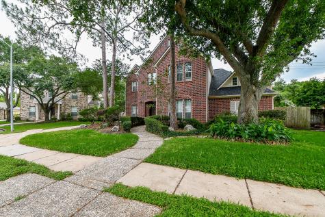 9906 Chalford Drive Sugar Land TX 77498