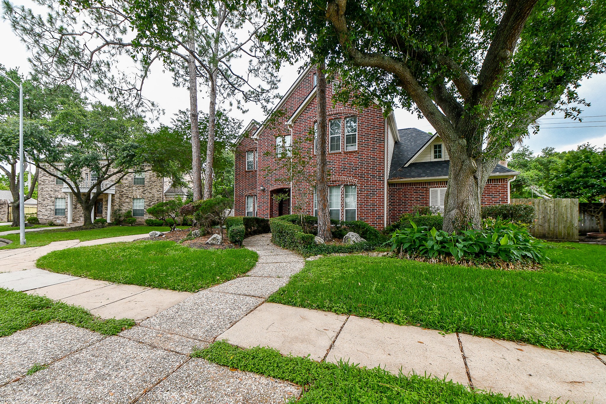 9906 Chalford Drive Sugar Land TX 77498