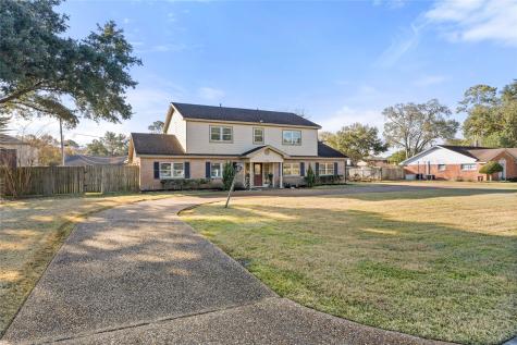 605 Foster Drive Richmond TX 77469
