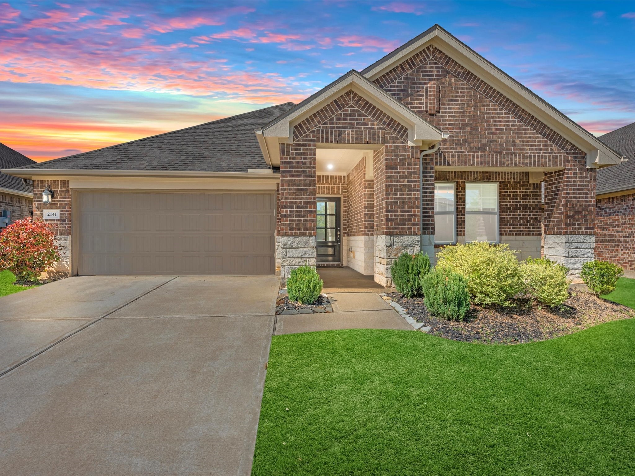 2141 Woodland Pine Drive Conroe TX 77384