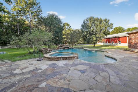 420 Whispering Meadow Magnolia TX 77355