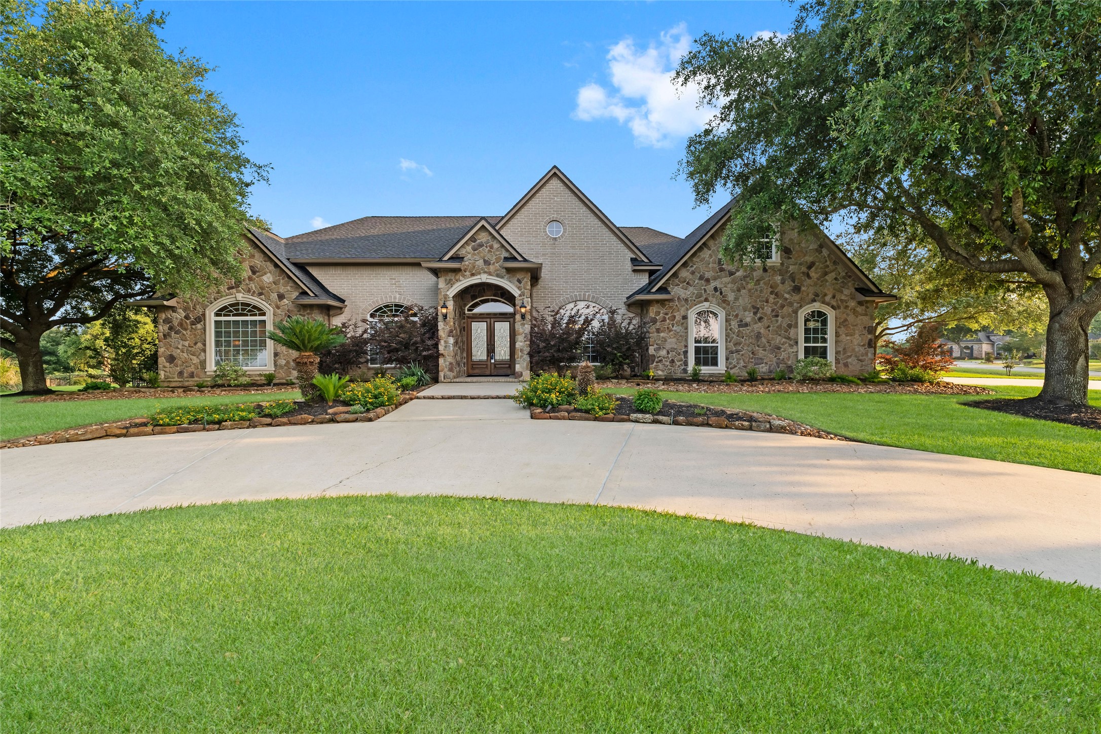 208 Harbor Side Court Montgomery TX 77356