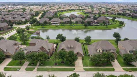 27310 Wooded Canyon Drive Katy TX 77494