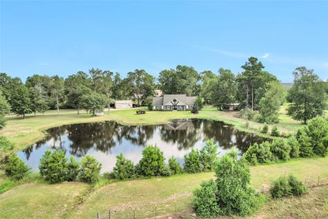 10810 Farrell Road Willis TX 77378