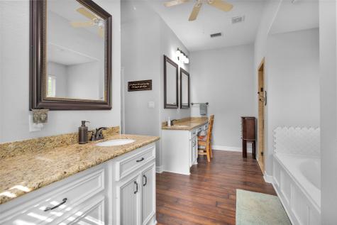 10810 Farrell Road Willis TX 77378