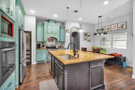 10810 Farrell Road Willis TX 77378
