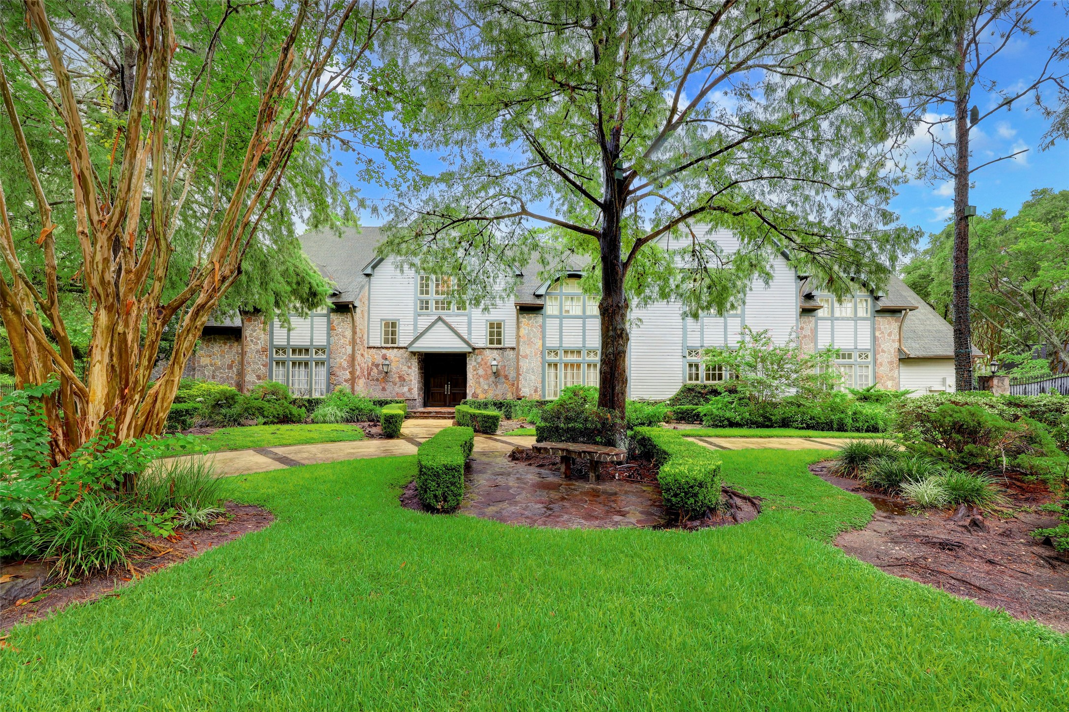 3 Jeffers Court Houston TX 77024