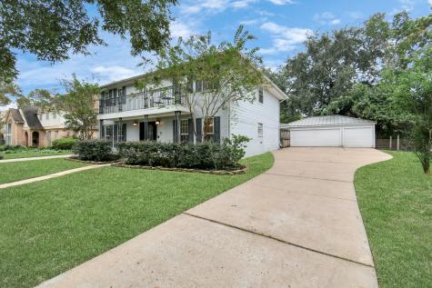 4306 Lake Grove Drive Seabrook TX 77586