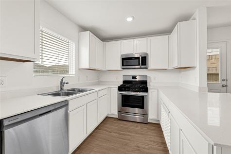 4118 Saw Mill Peak Lane Baytown TX 77521
