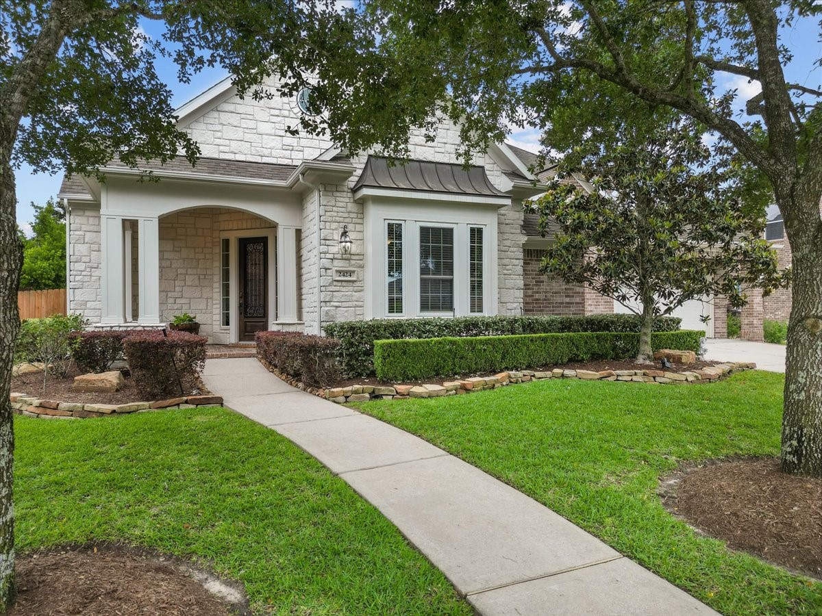 2424 W Ranch Drive Friendswood TX 77546