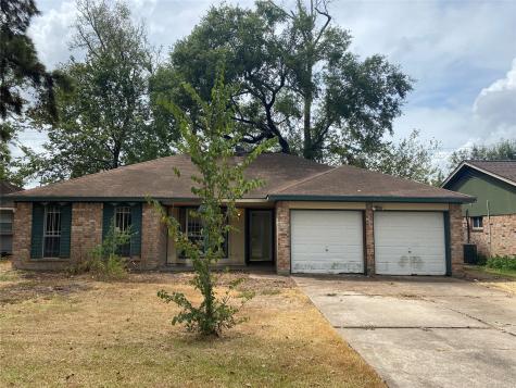 13418 Edgeboro Street Houston TX 77049