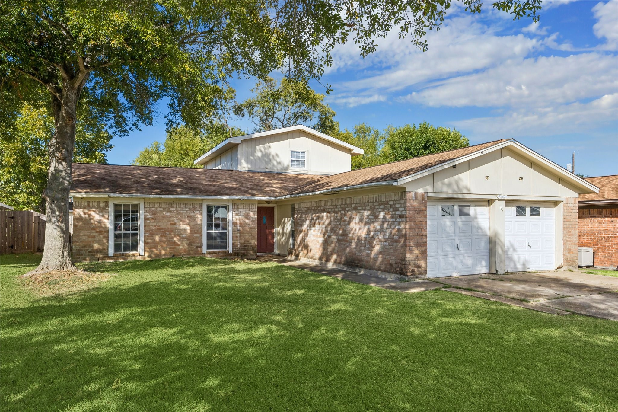 2402 21st Avenue N Texas City TX 77590
