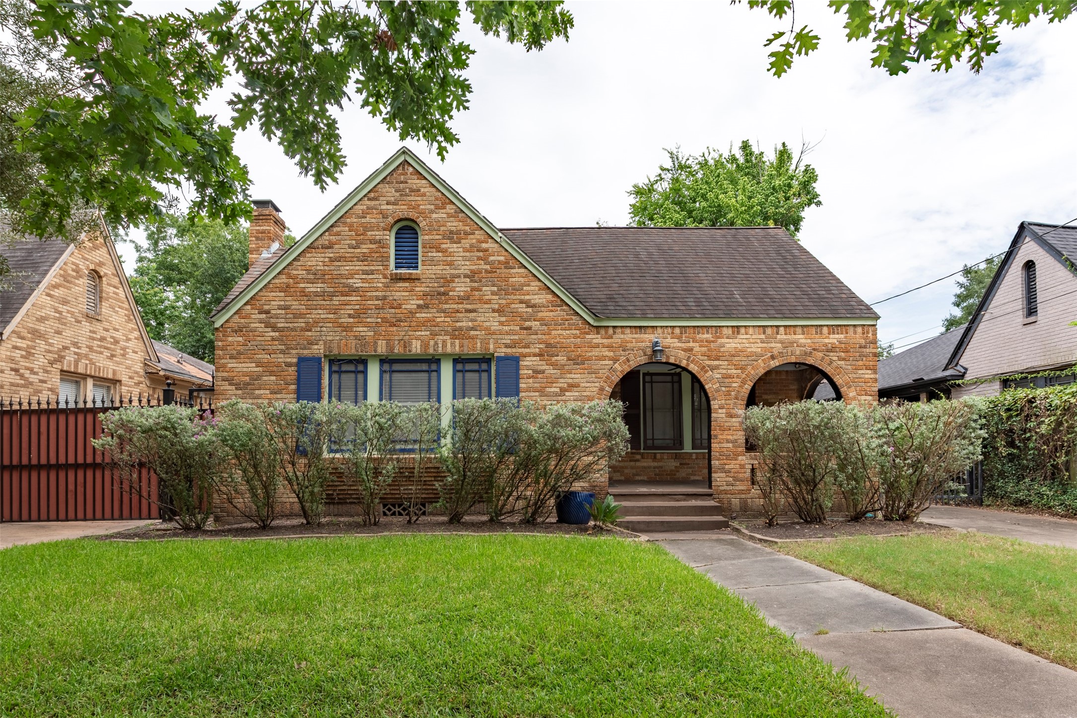2415 Elmen Street Houston TX 77019