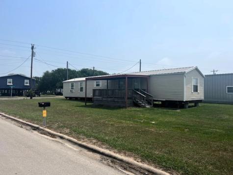 904 Margie Tewmey Road Port Lavaca TX 77979