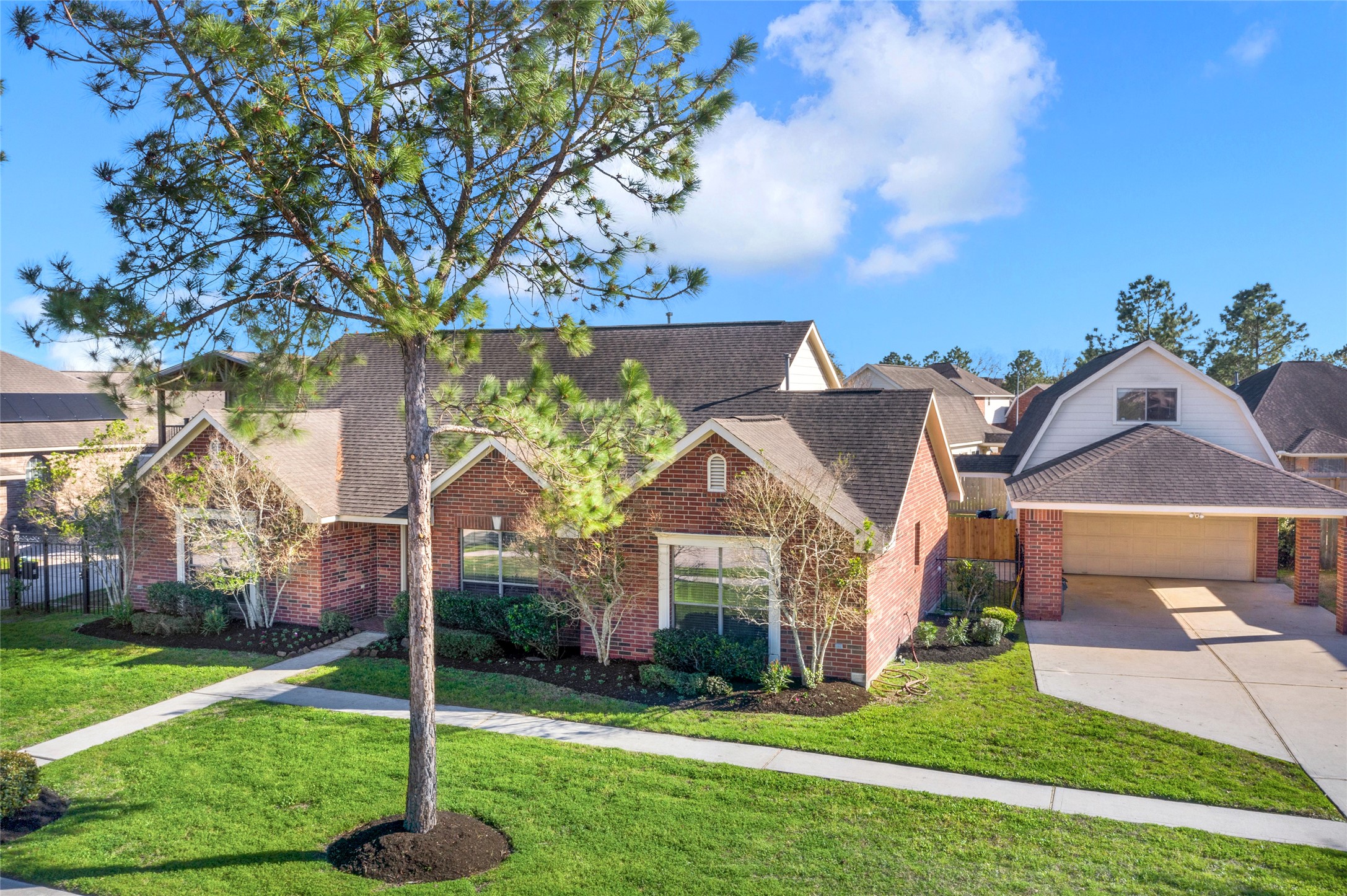 2730 Surrey Circle Manvel TX 77578