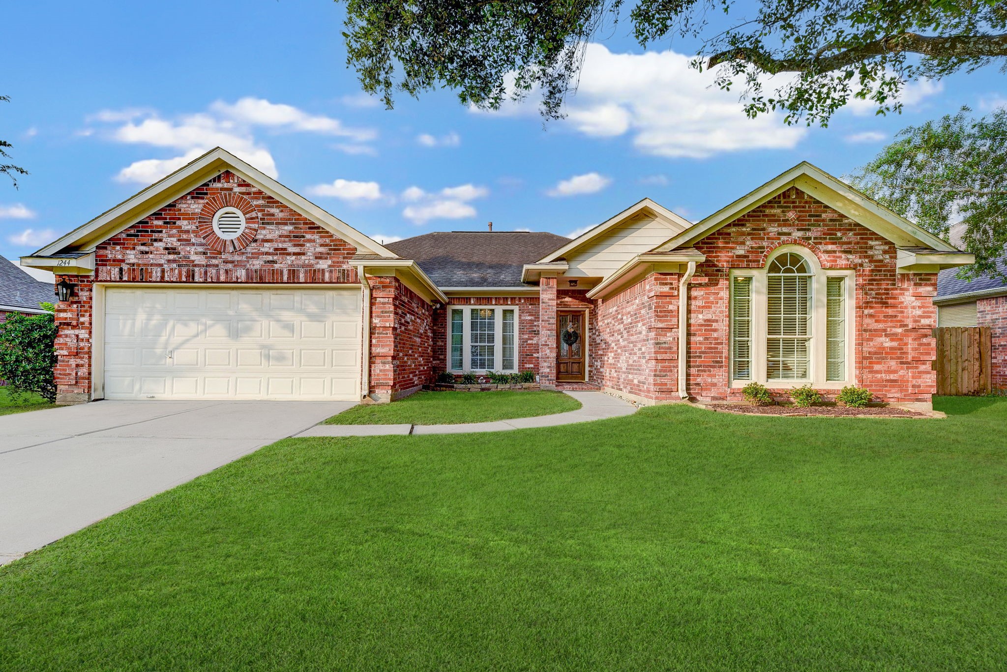 1244 Deer Ridge Drive League City TX 77573