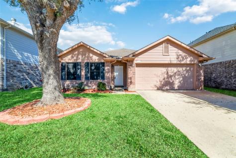 9223 Eaglewood Glen Trail Houston TX 77083