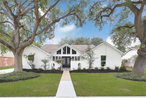 15702 Congo Lane Jersey Village TX 77040