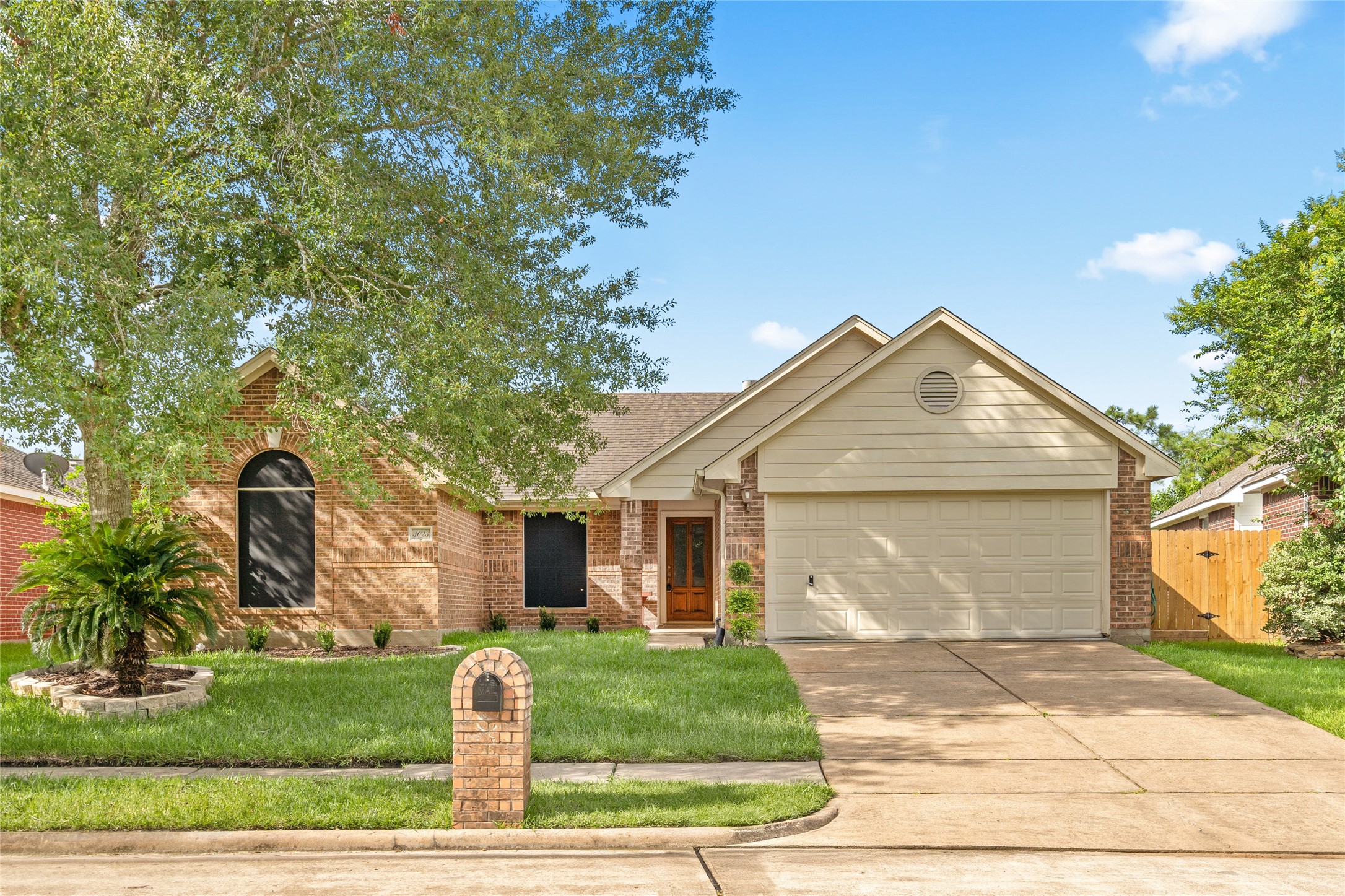 3023 Regata Run Drive Friendswood TX 77546