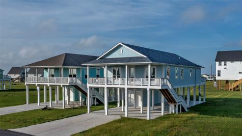 4135 4th Street Galveston TX 77554