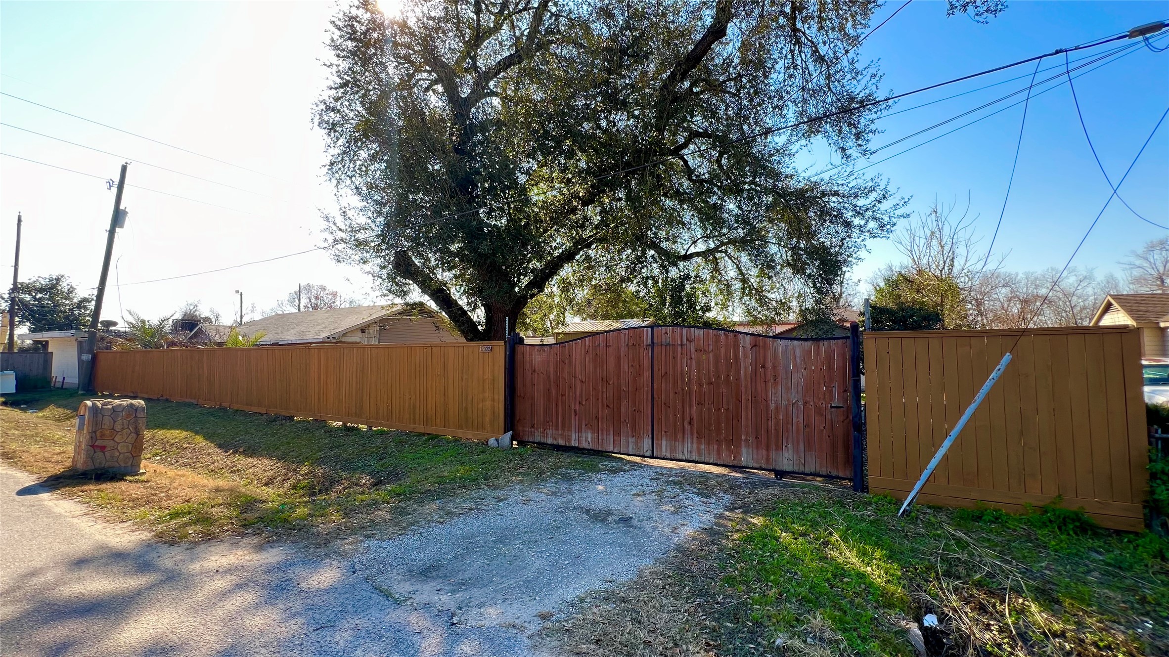 6903 Semmes Street Houston TX 77093