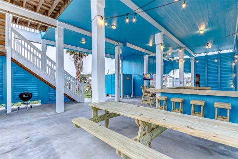 967 Bowers Lane Crystal Beach TX 77650