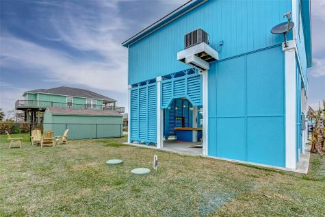 967 Bowers Lane Crystal Beach TX 77650