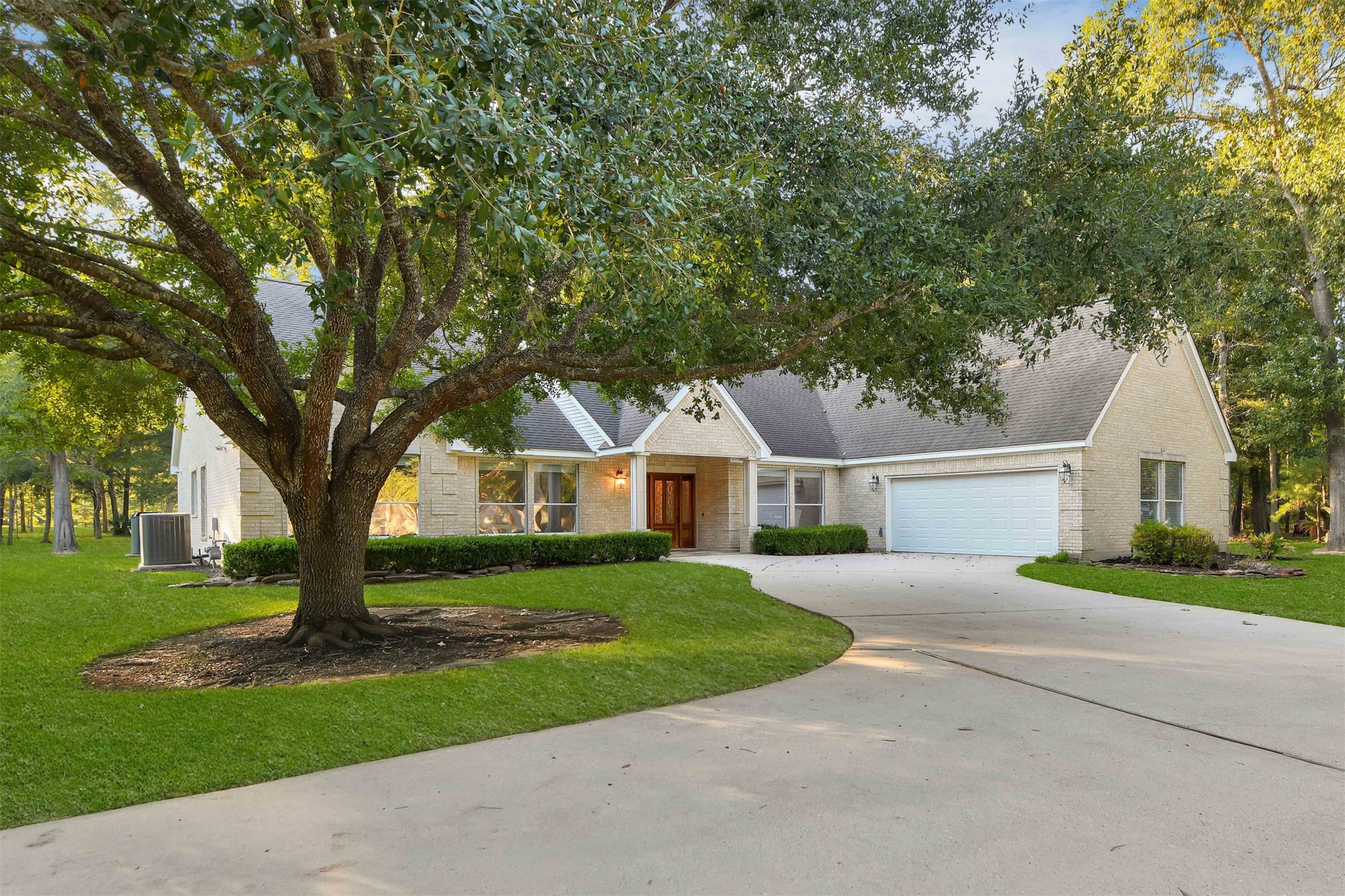 29006 Misty Oaks Drive Huffman TX 77336