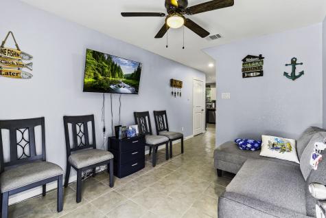 155 Cherry Tree Livingston TX 77351
