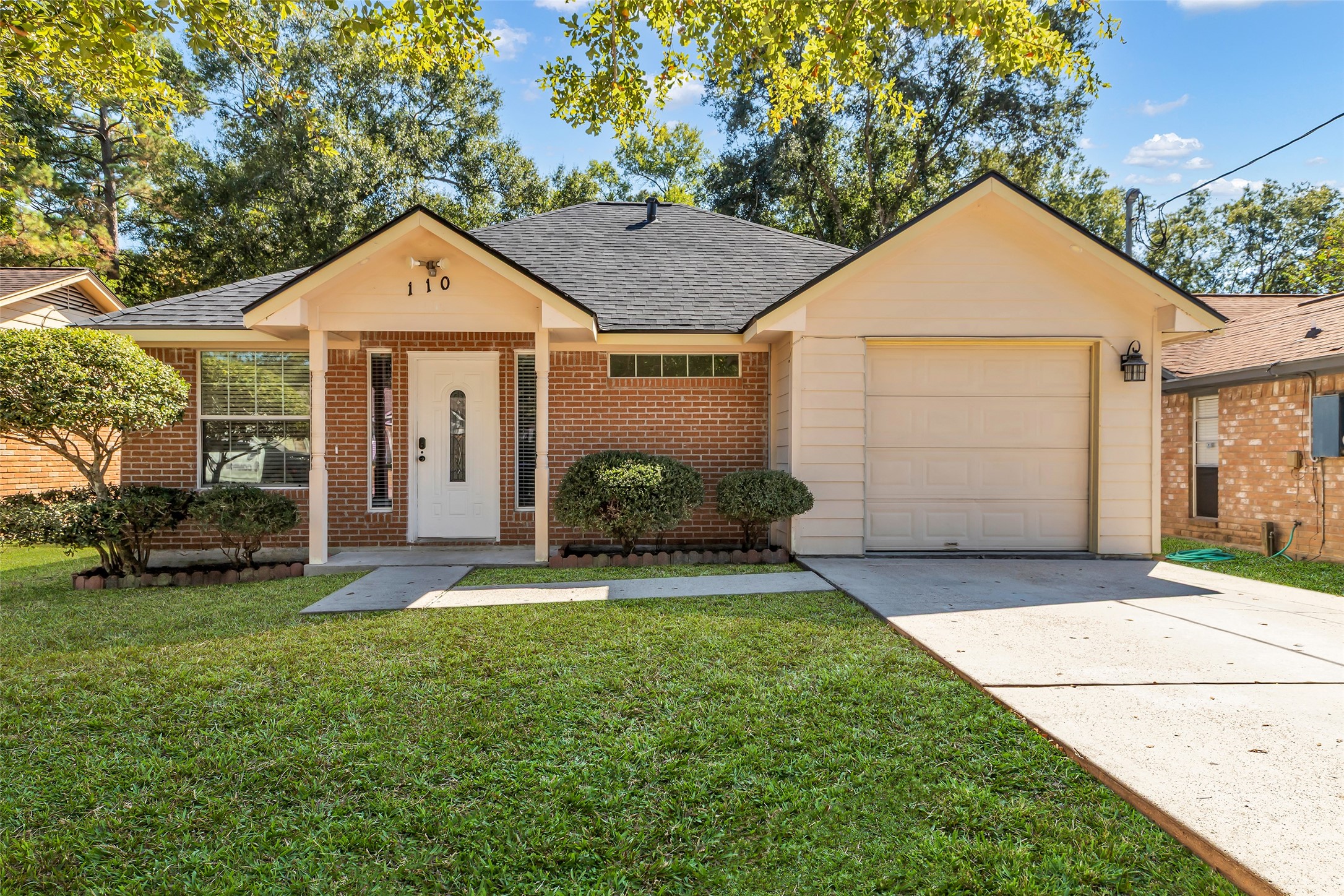 110 Oakmont Drive Conroe TX 77301