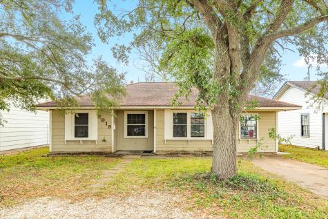 2019 N Avenue H Street N Freeport TX 77541